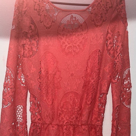 TART: Long Sleeve Lace Romper - Picture 1 of 8